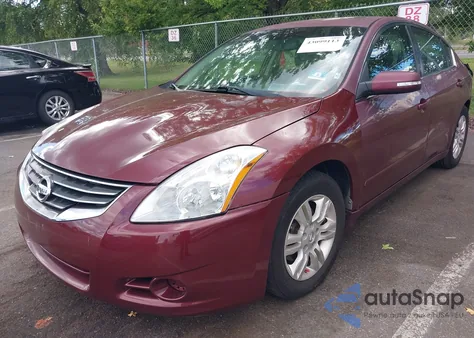 2010 Nissan Altima 2.5 S из США, поврежденный, VIN 1N4AL2AP3AN557370